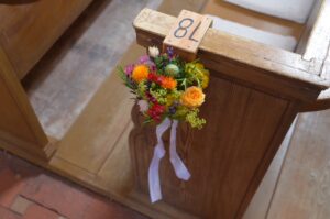 Hochzeit-Kirchendekoration-2025
